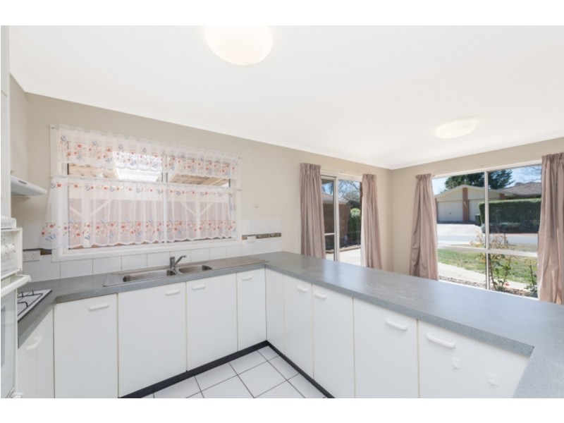 5 Hart Close, Palmerston ACT 2913