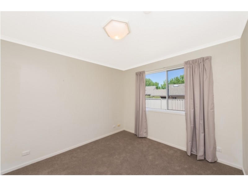 5 Hart Close, Palmerston ACT 2913