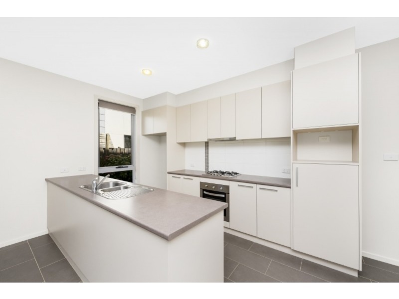 28 Fairfield Street, Crace ACT 2911