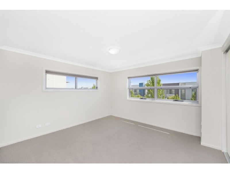 28 Fairfield Street, Crace ACT 2911