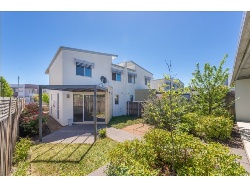 28 Fairfield Street, Crace ACT 2911