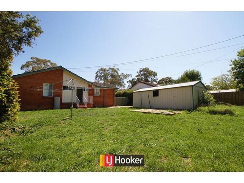 16 Legge Street, Downer ACT 2602