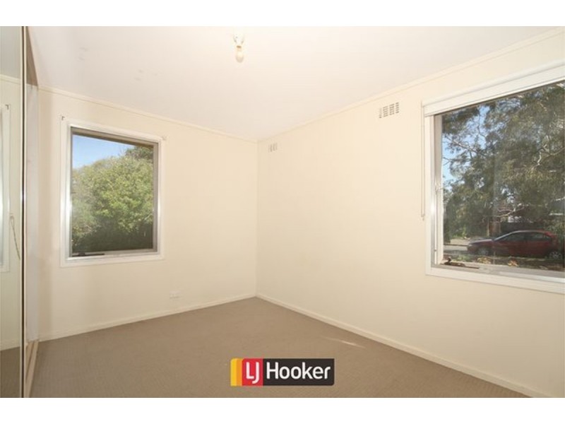 16 Legge Street, Downer ACT 2602