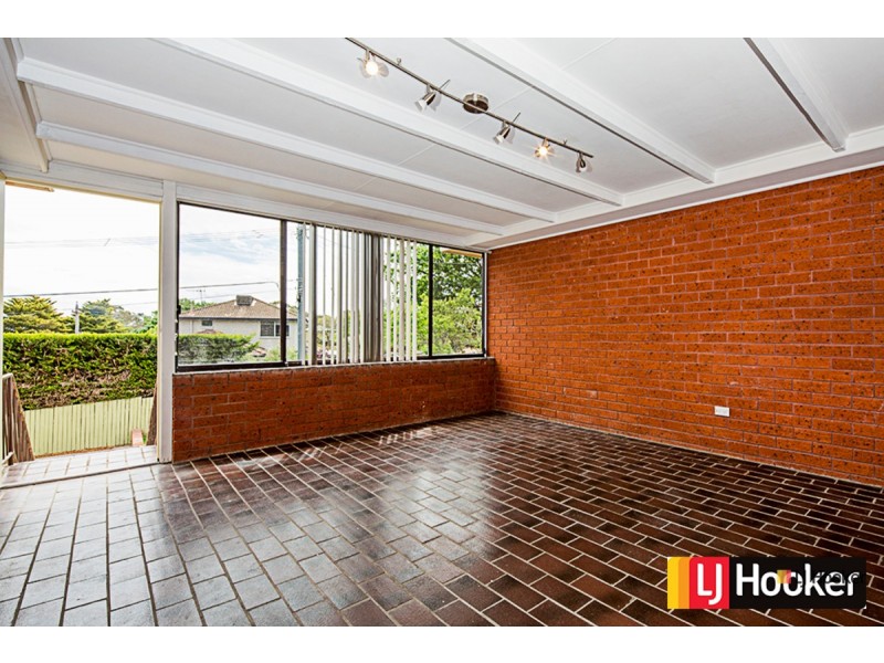 8 Richards Street, Hackett ACT 2602