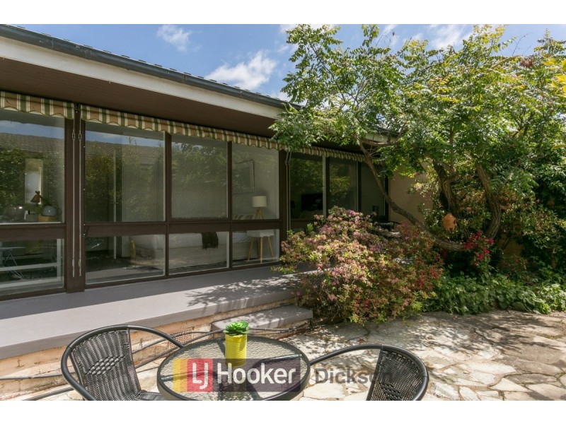 110 Grayson Street, Hackett ACT 2602