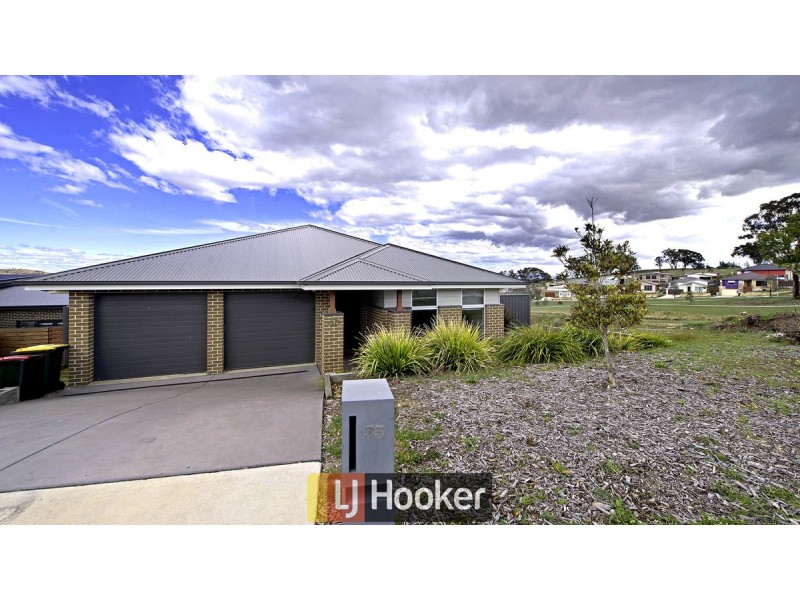 35 Lucy Beeton Street, Bonner ACT 2914