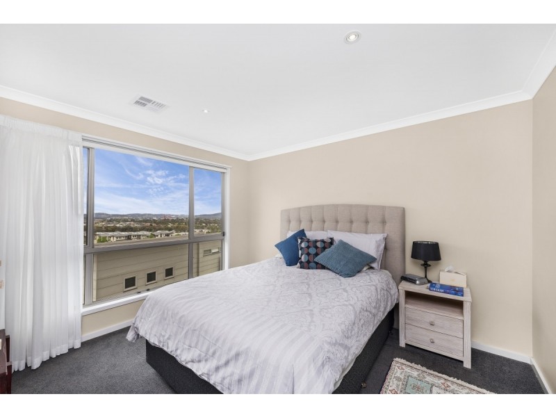 14/29 Bott Crescent, Casey ACT 2913