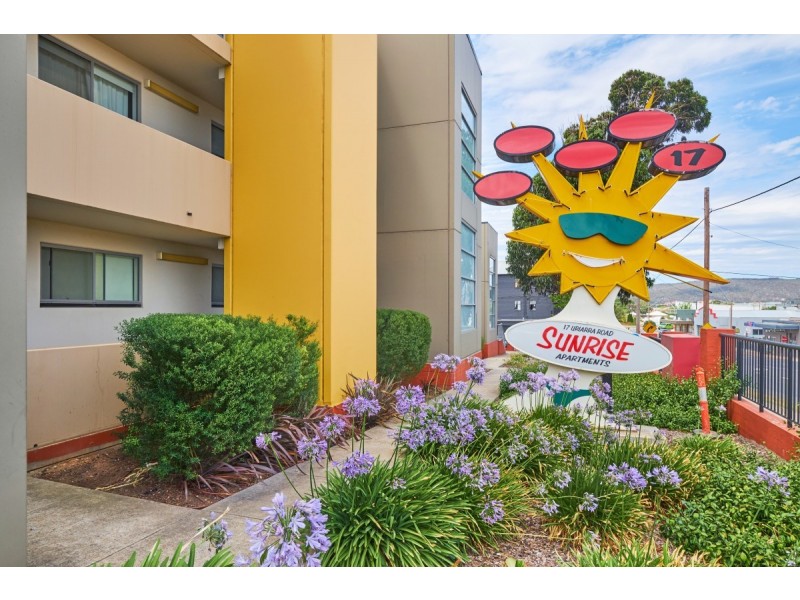 B11/17 Uriarra Road, Queanbeyan NSW 2620