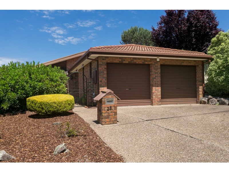 28 Fernyhough Crescent, Lyneham ACT 2602