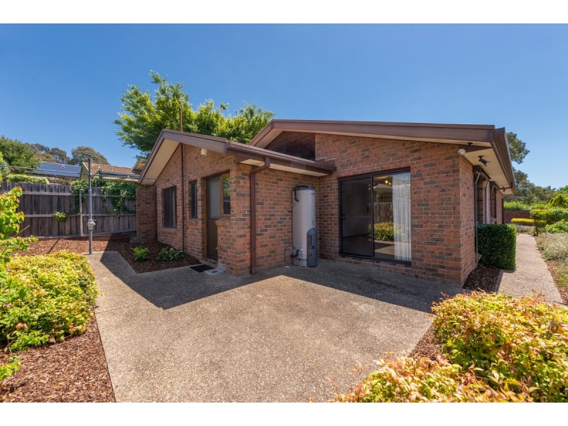 28 Fernyhough Crescent, Lyneham ACT 2602
