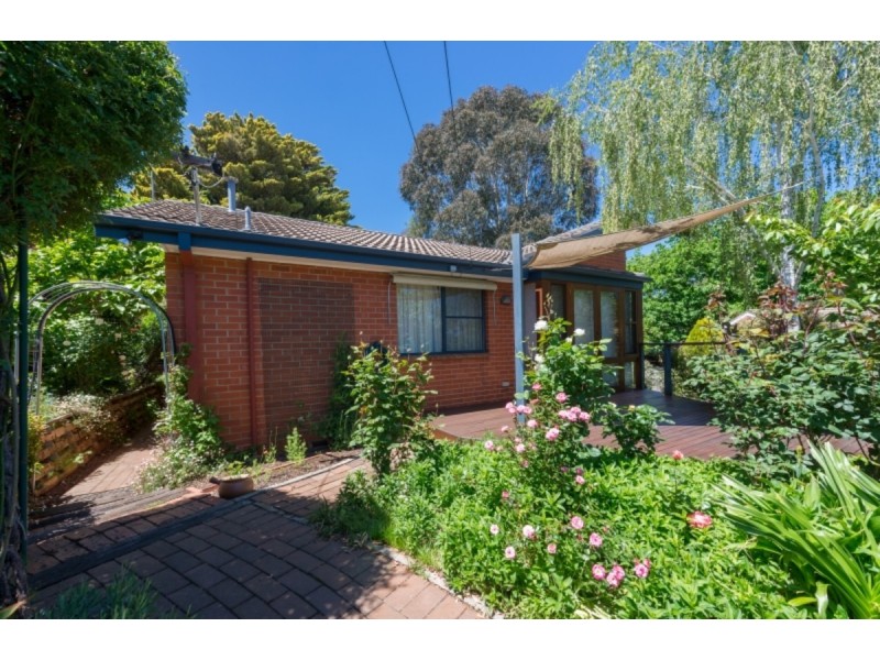 7 Harris Place, Hackett ACT 2602