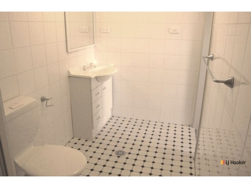 2/20 Federal Highway, Watson ACT 2602