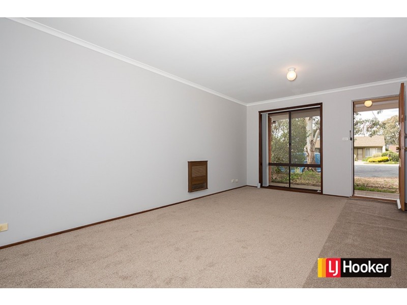 36 Stanfield Close, Kambah ACT 2902