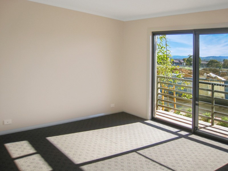13/102 Athlon Drive, Greenway ACT 2900