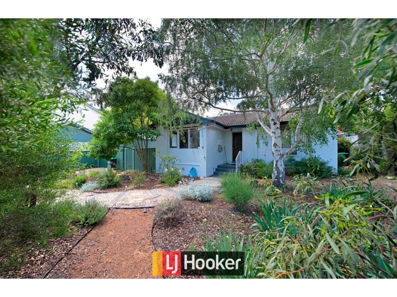7 Mills Street, Hackett ACT 2602