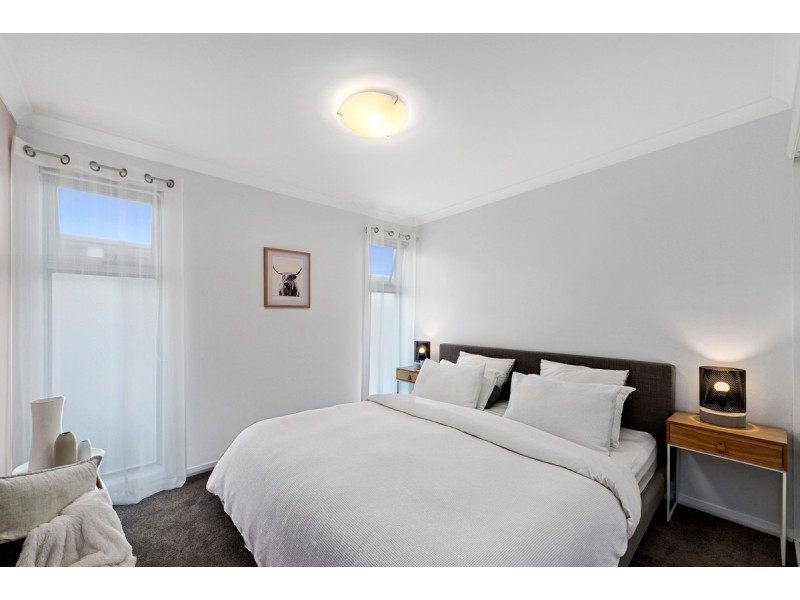 6 Mary Kitson Street, Watson ACT 2602
