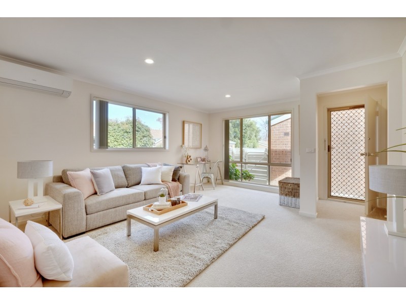 10/70-76 Madigan Street, Hackett ACT 2602