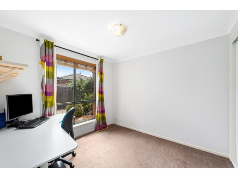 10 Whitmore Crescent, Watson ACT 2602