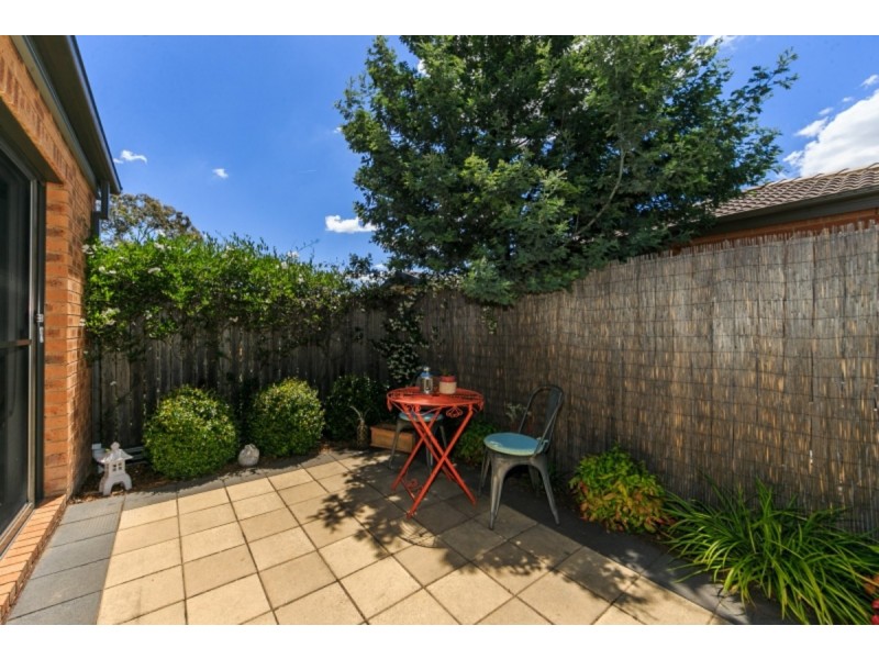 10 Whitmore Crescent, Watson ACT 2602