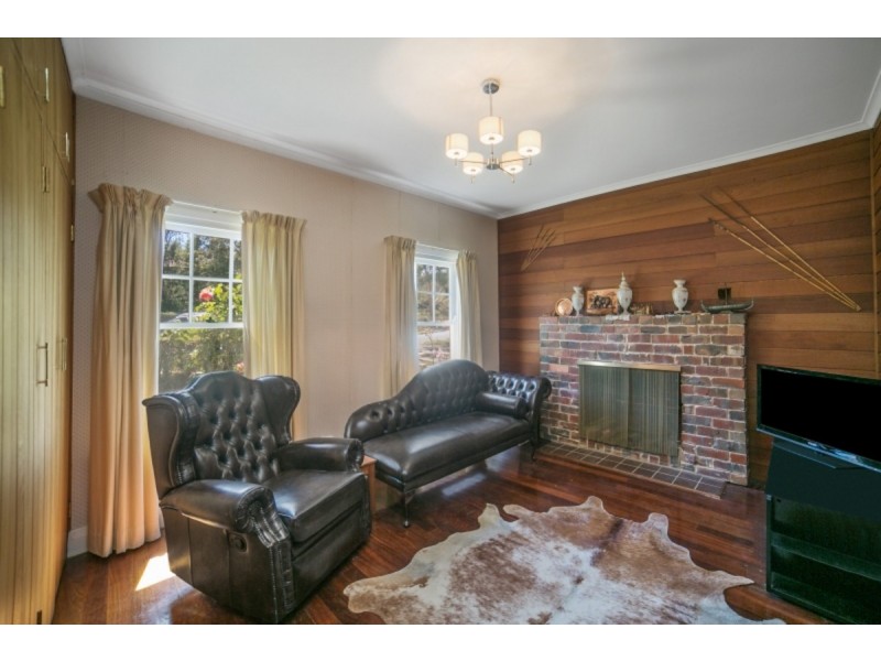5 Hargraves Crescent, Ainslie ACT 2602