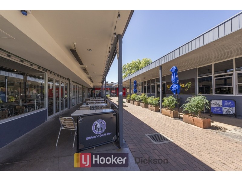 40 Mills Street, Hackett ACT 2602