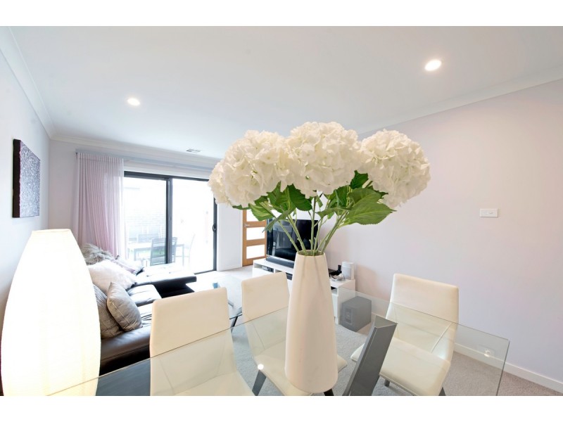 8/2 Rouseabout Street, Lawson ACT 2617