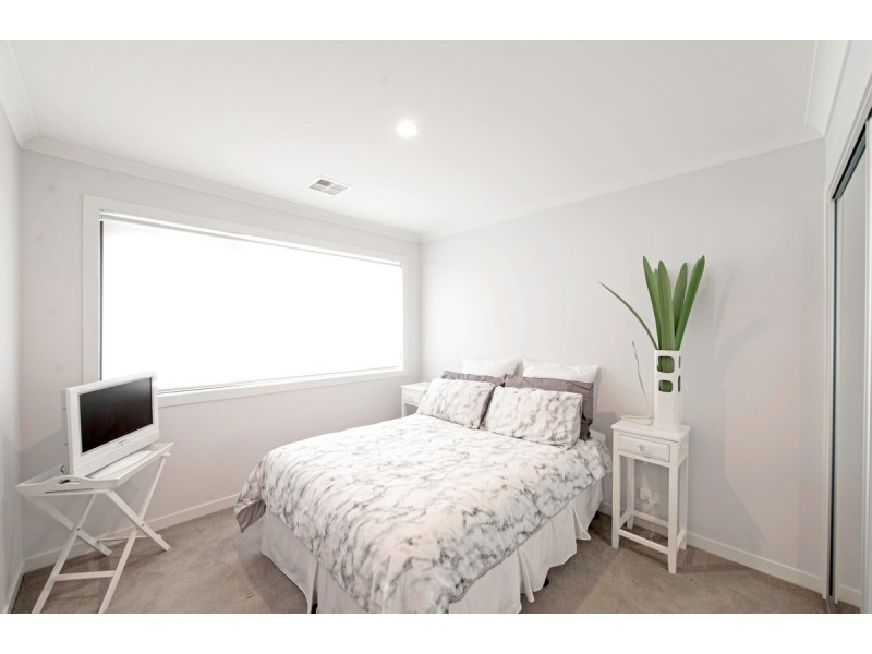 8/2 Rouseabout Street, Lawson ACT 2617