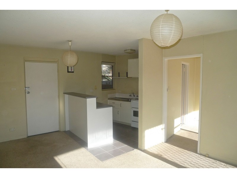 8/137 Blamey Crescent, Campbell ACT 2612