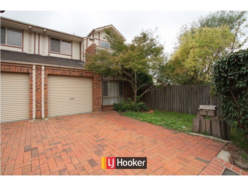 7 Noble Close, Ngunnawal ACT 2913