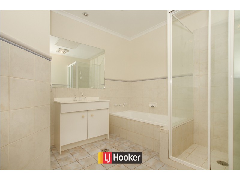 7 Noble Close, Ngunnawal ACT 2913