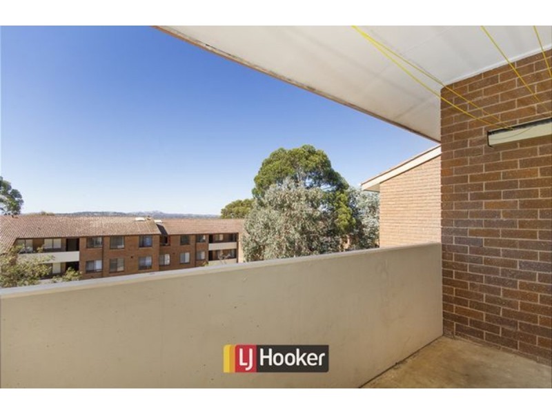 17/32 Springvale Drive, Hawker ACT 2614