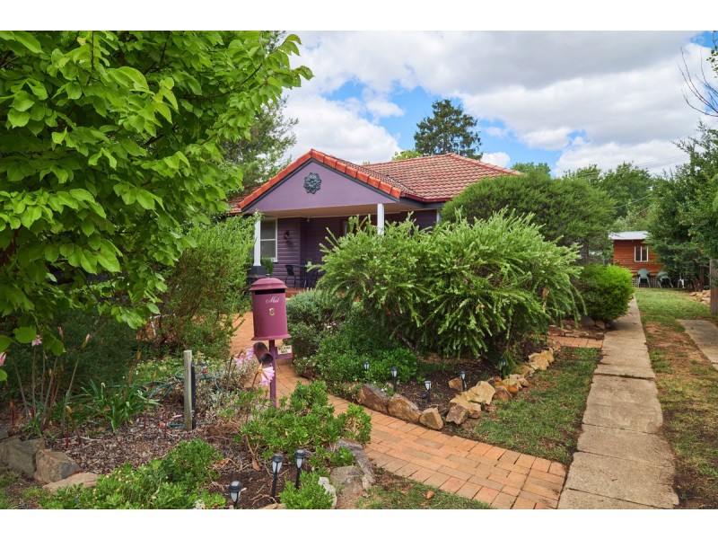 8 Colton Place, Downer ACT 2602