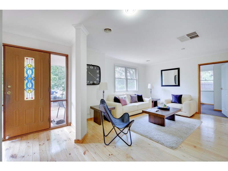 8 Colton Place, Downer ACT 2602