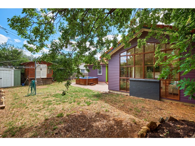 8 Colton Place, Downer ACT 2602