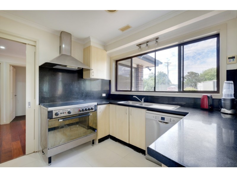 37 Deamer Crescent, Richardson ACT 2905