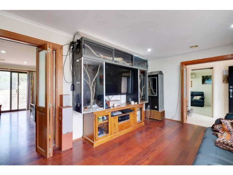 37 Deamer Crescent, Richardson ACT 2905