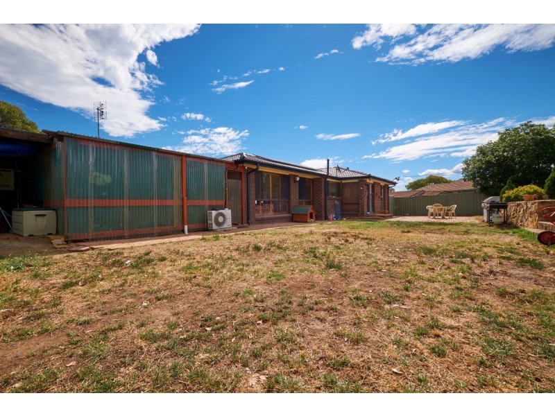 37 Deamer Crescent, Richardson ACT 2905