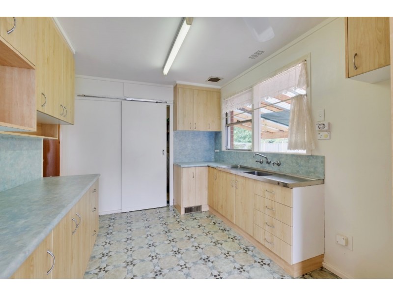 9 Wade Street, Watson ACT 2602