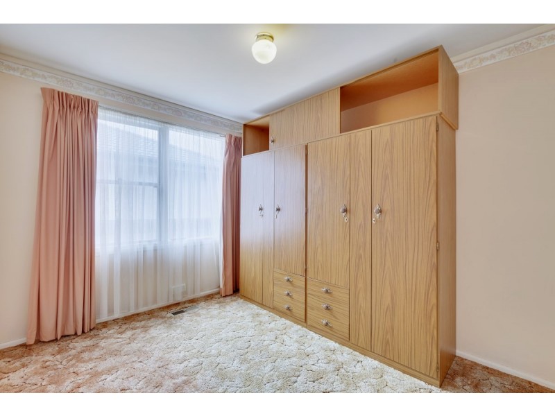 9 Wade Street, Watson ACT 2602