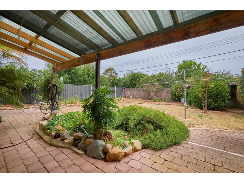 9 Wade Street, Watson ACT 2602