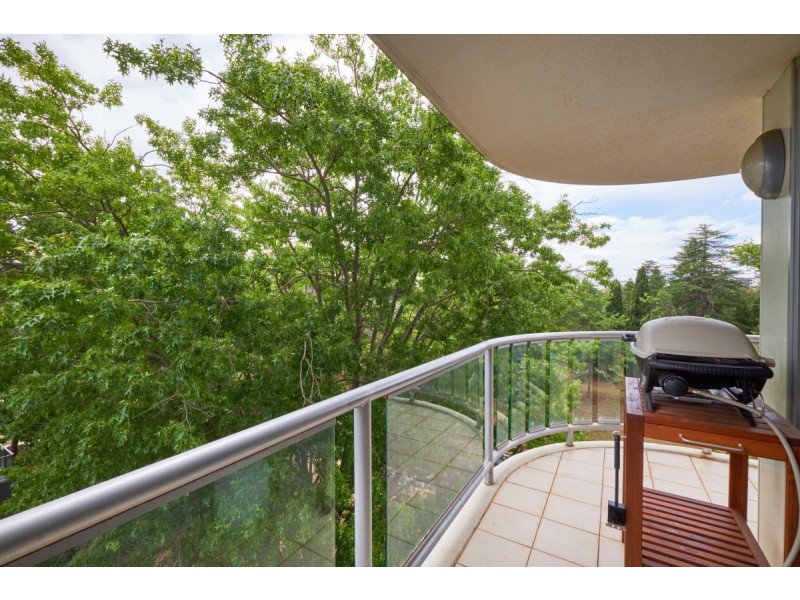 602/2 Masson Street, Turner ACT 2612