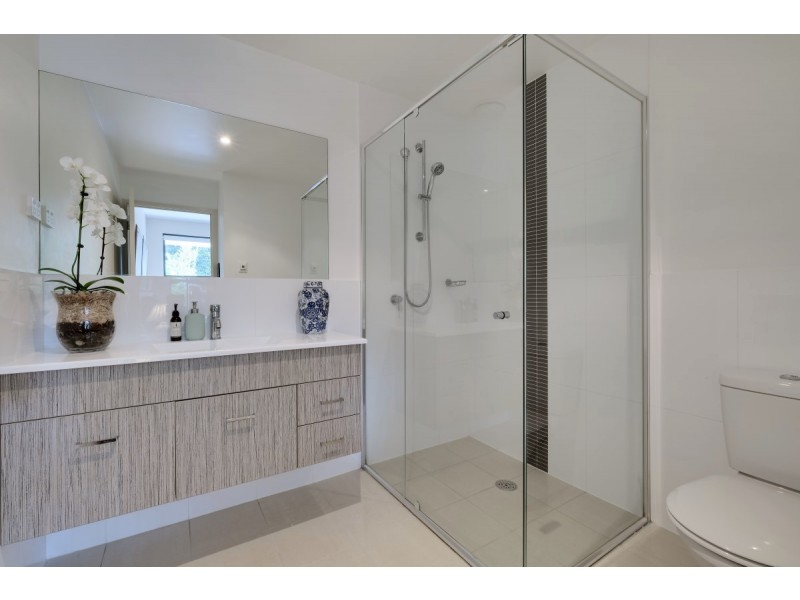 2/135 Limestone Avenue, Braddon ACT 2612