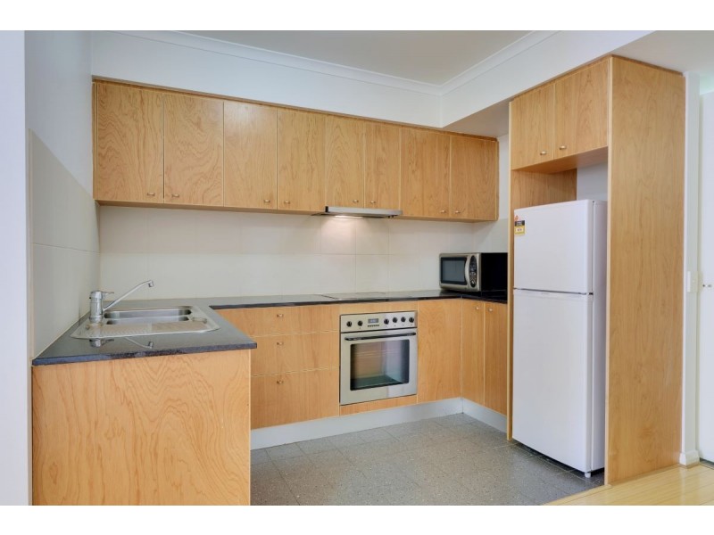 201/2 Akuna Street, City ACT 2601