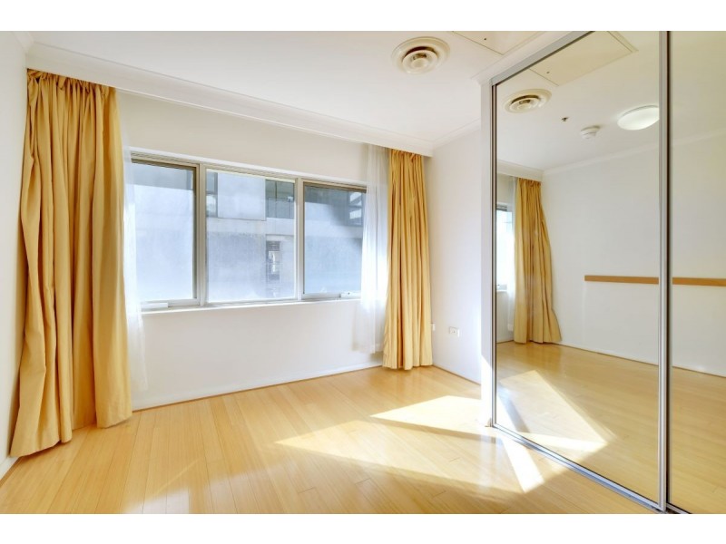 201/2 Akuna Street, City ACT 2601