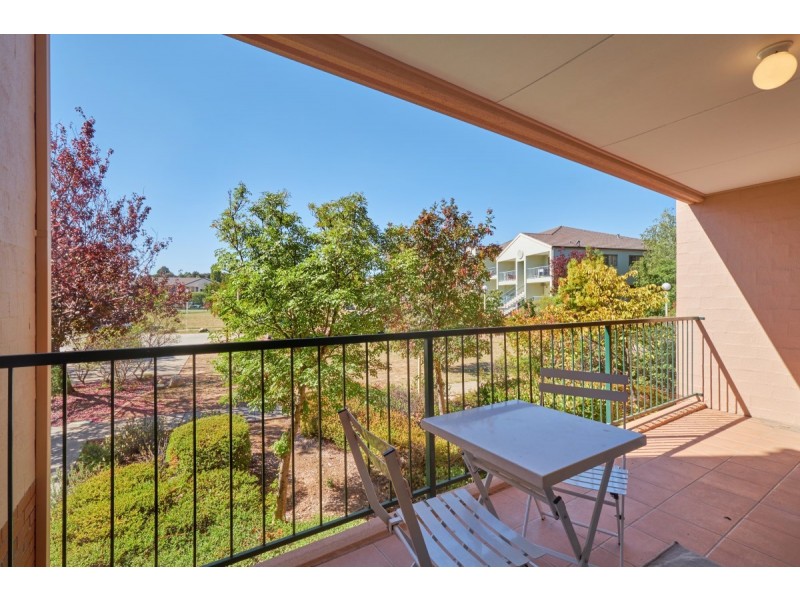 54/21 Aspinall Street, Watson ACT 2602