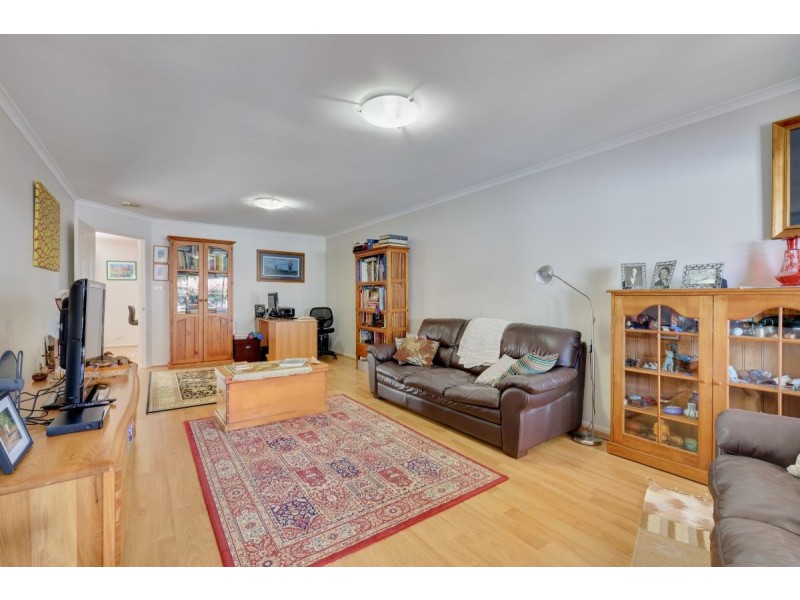 2/14 Federal Highway, Watson ACT 2602