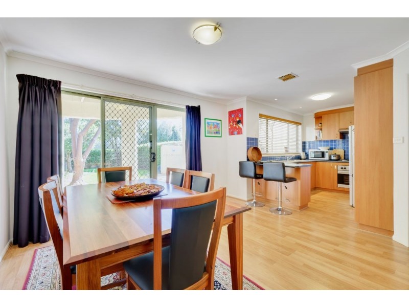 2/14 Federal Highway, Watson ACT 2602