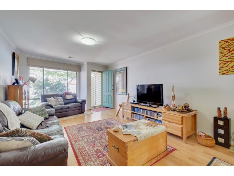 2/14 Federal Highway, Watson ACT 2602