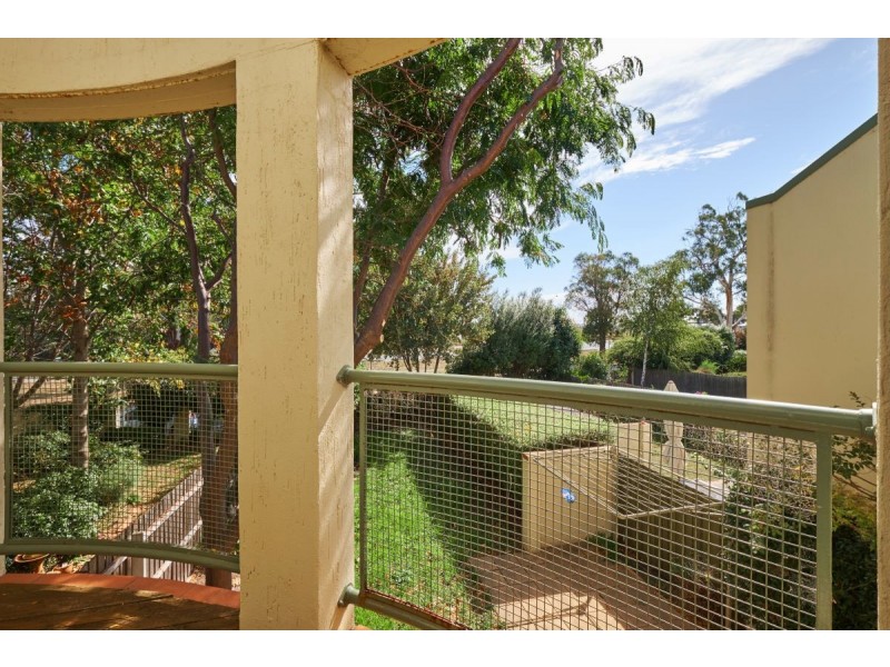 2/14 Federal Highway, Watson ACT 2602