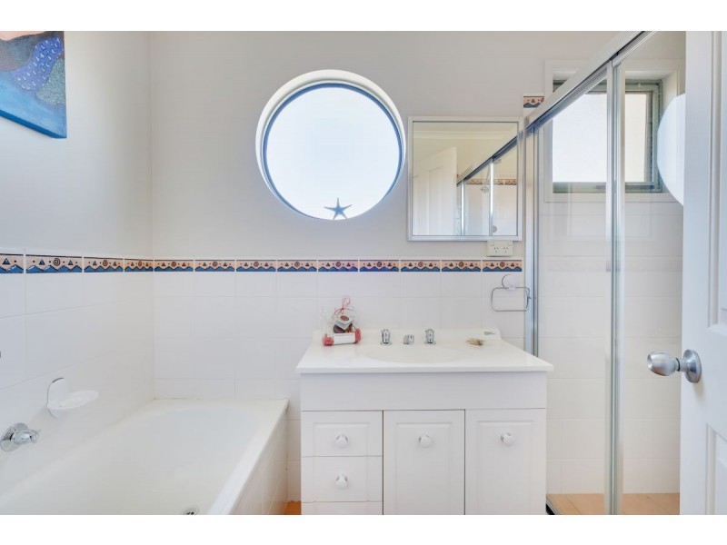 2/14 Federal Highway, Watson ACT 2602